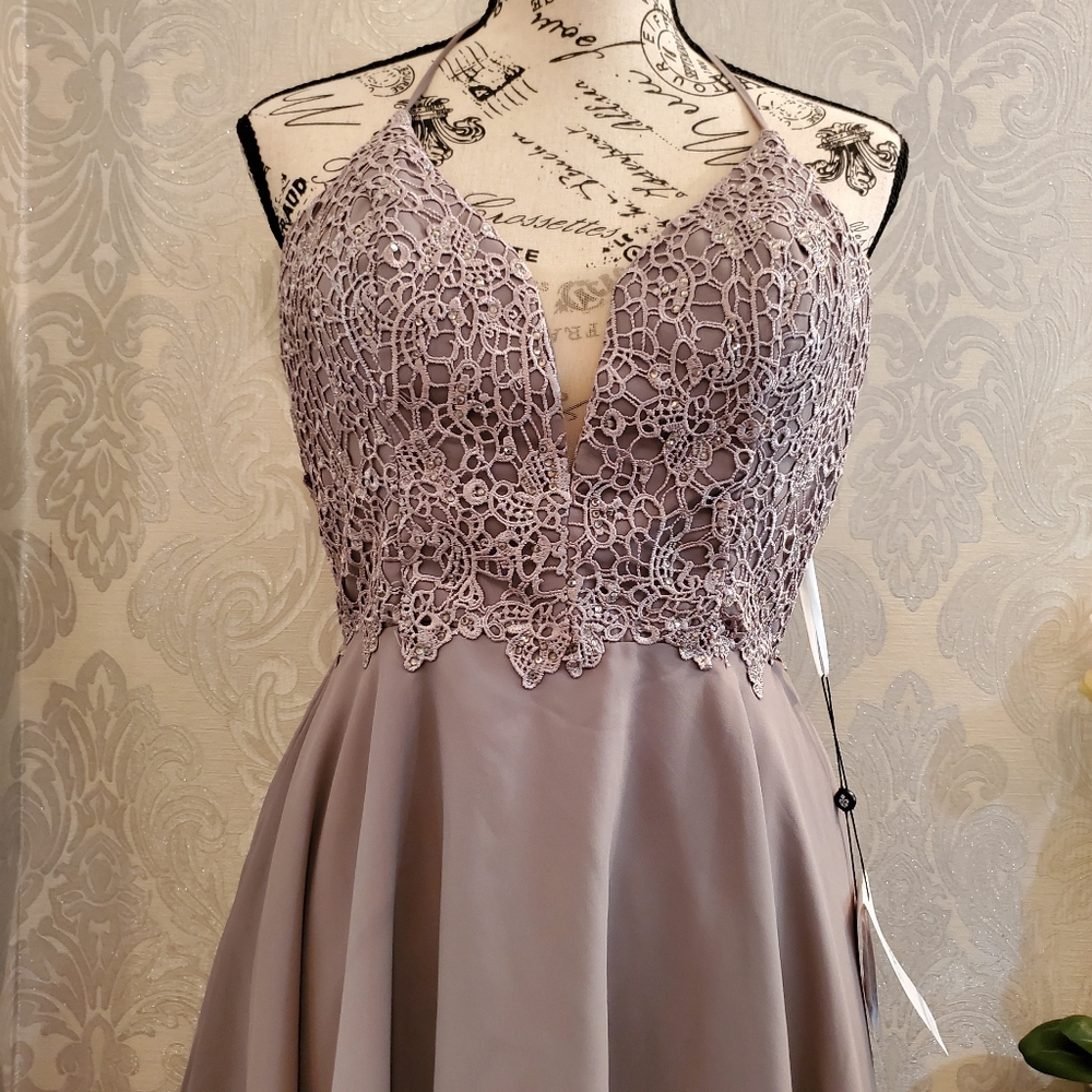 ALYCE Paris NWT Hand Beaded Gown - Picture 4 of 16